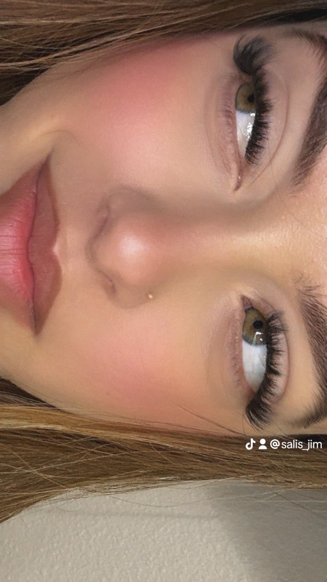 e.l.f. Halo Glow Liquid Filter, Complexion Booster For A Glowing, Soft-Focus Look, Infused With Hyaluronic Acid customer photo 1
