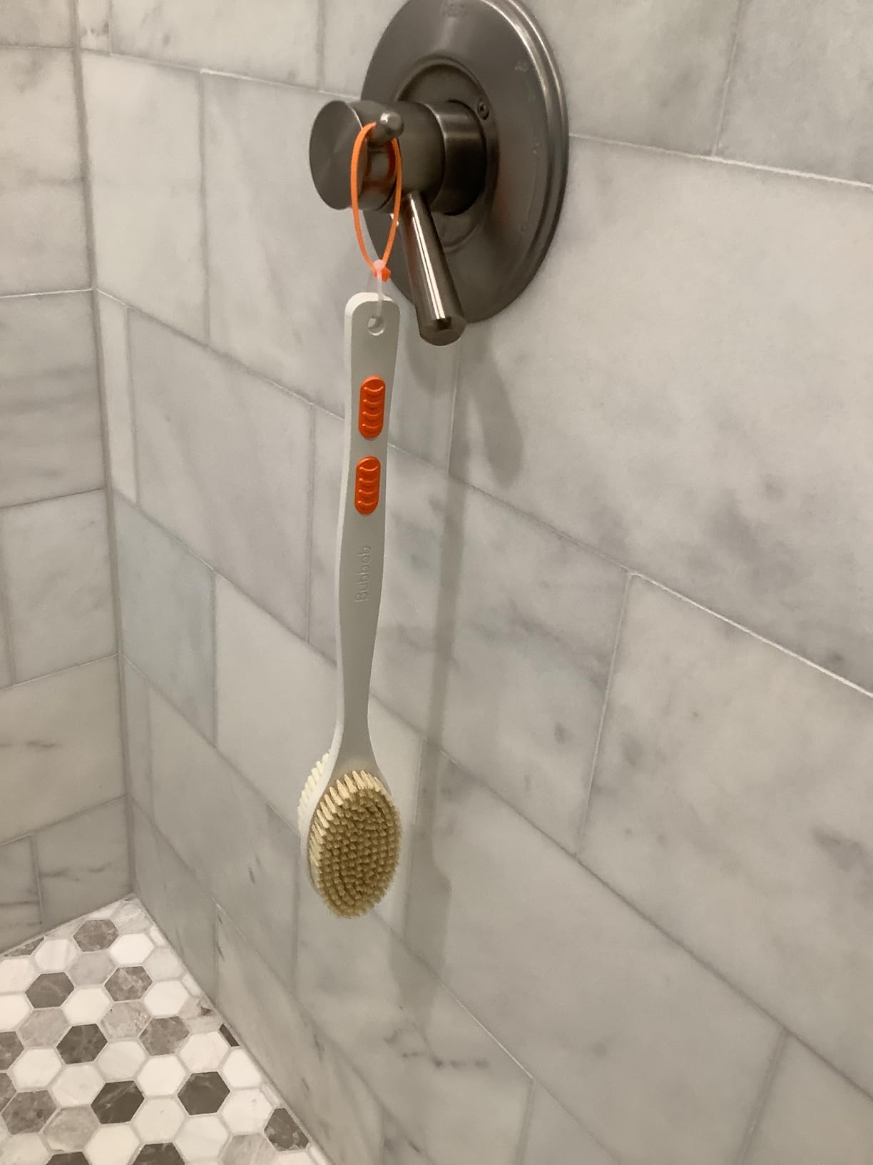 Bubbob Back Scrubber for Shower with Long Handle, Exfoliating Bath Brush - Double Sided Bristles (Stiff & Soft), Anti-Slip Grip, Lightweight customer photo 1