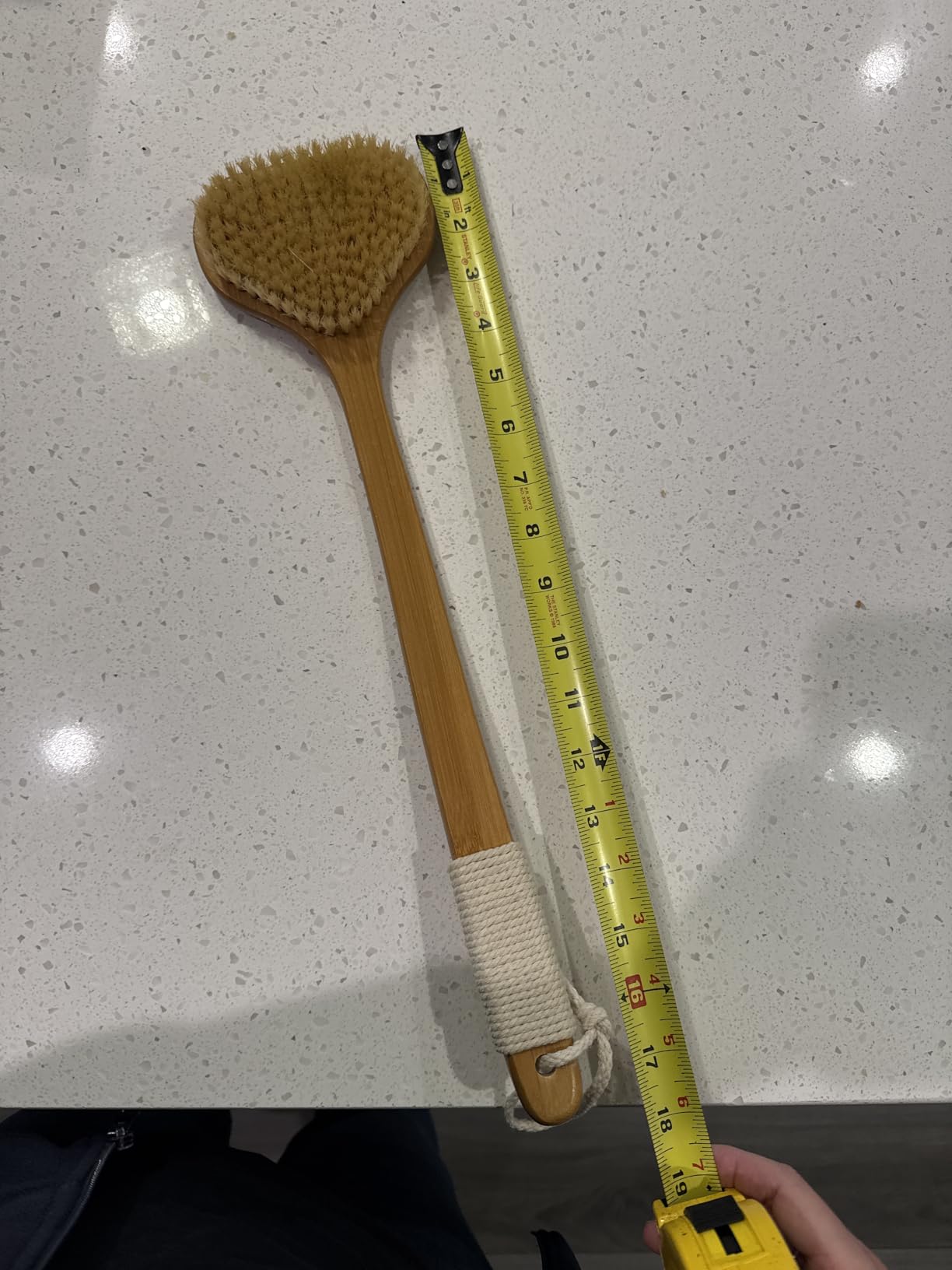 eaxun Bamboo Back Scrubber with Curved Long Handle, 17.3 Inches Exfoliating Shower Brush with Stiff Bristles for Men and Women customer photo 2