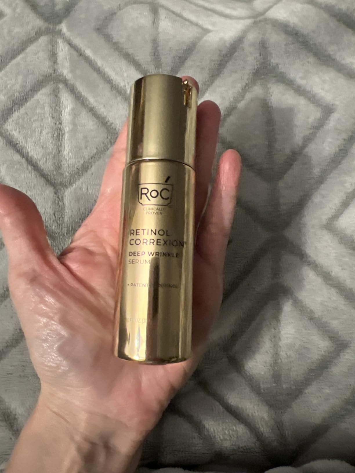 RoC Retinol Correxion Deep Wrinkle Retinol Face Serum with Ascorbic Acid, Anti-Aging Treatment for Fine Lines, Dark Spots, Post Acne Scars, 1 Oz (Packaging May Vary) customer photo 1