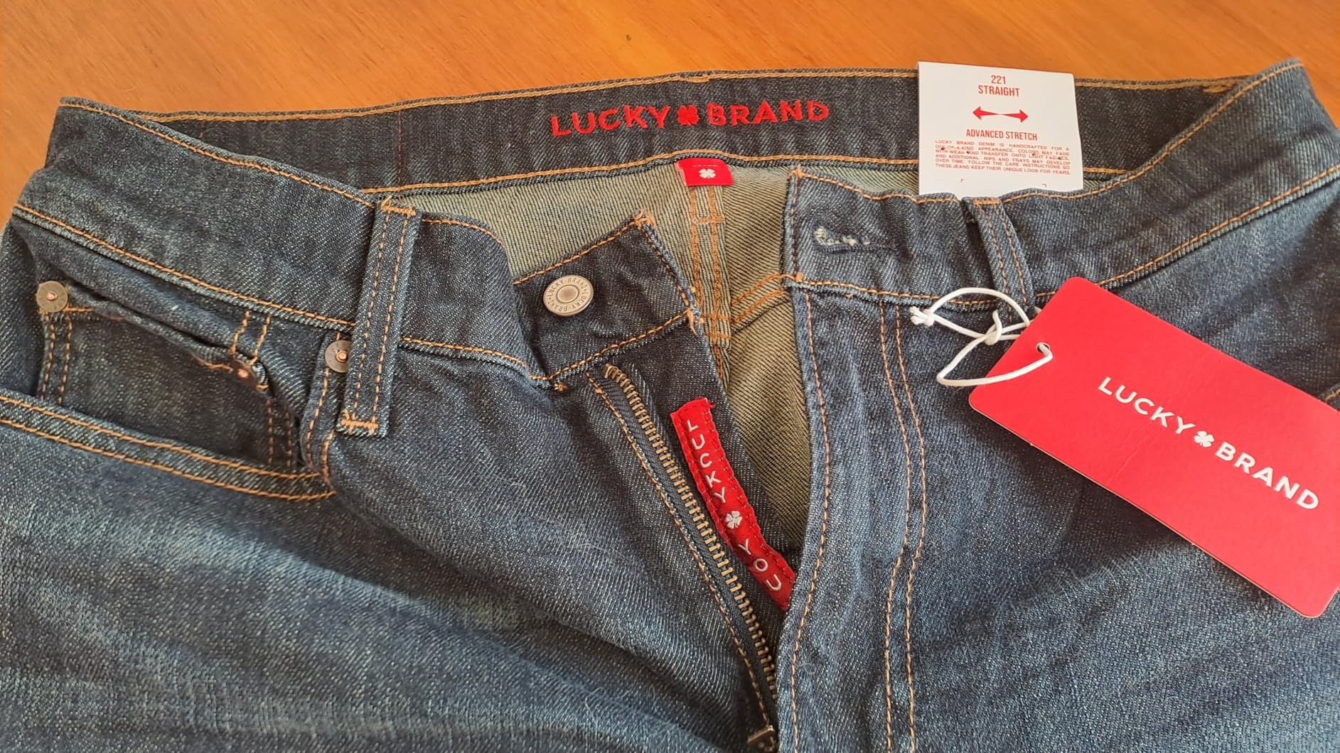 Lucky Brand Men's 410 Athletic Fit Jean customer photo 2