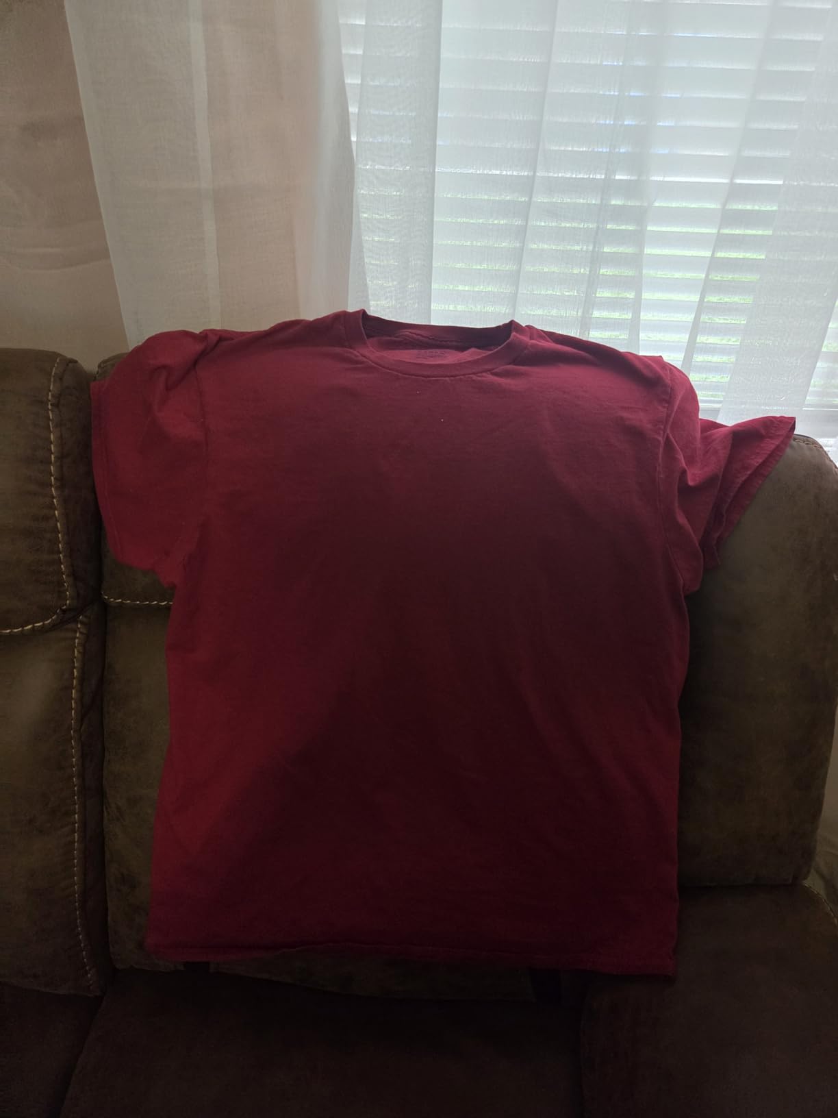 Gildan Men's Crew T-Shirts, Multipack, Style G1100 customer photo 2