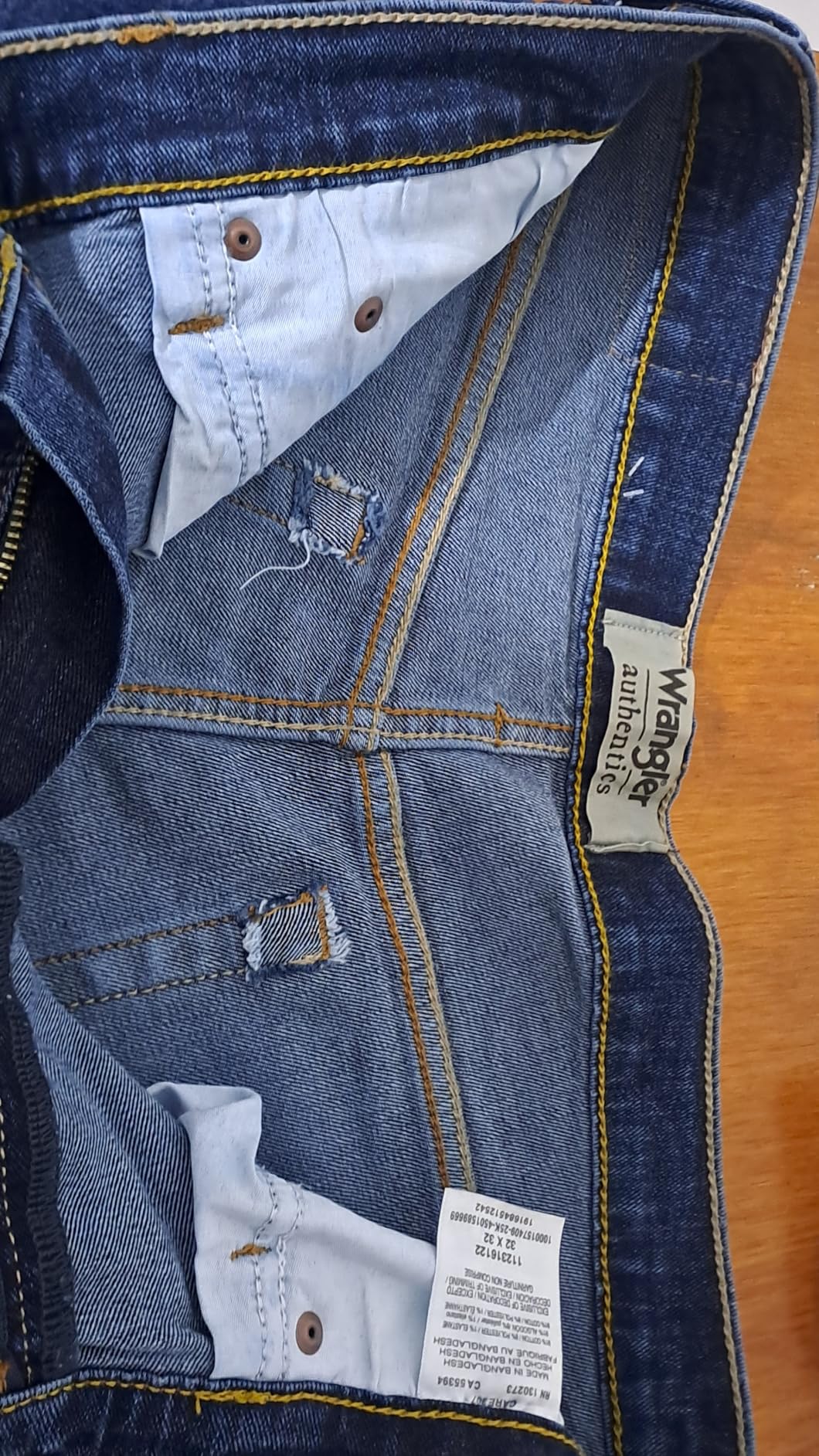Wrangler Authentics Men's Athletic Fit Stretch Jean customer photo 1