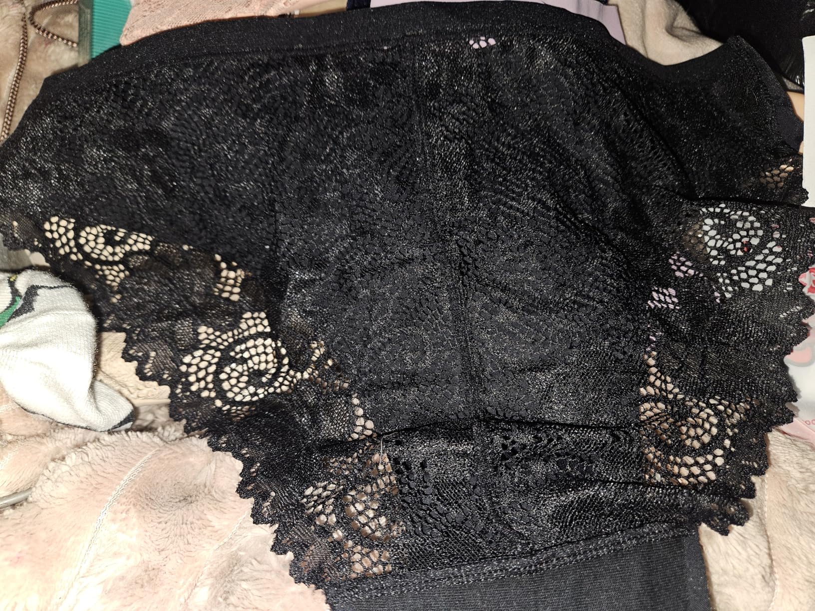 Sexy Cheeky Womens Underwear Comfortable Seamless Panties Luxurious Lace Bikini Briefs customer photo 1