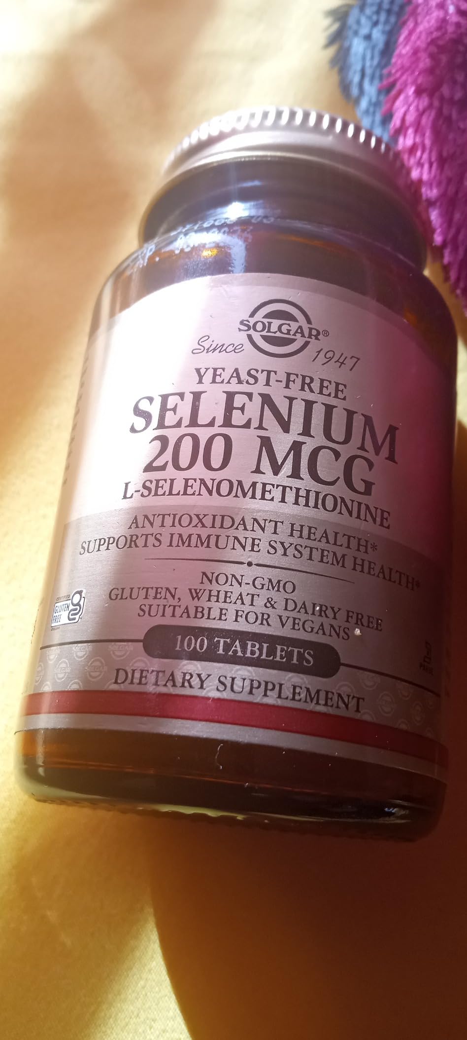 Solgar Yeast-Free Selenium 200 mcg, 250 Tablets - Non-GMO, Vegan, Kosher | Supports Antioxidant & Immune System Health, Gluten Free, Dairy Free, 250 Servings customer photo 2