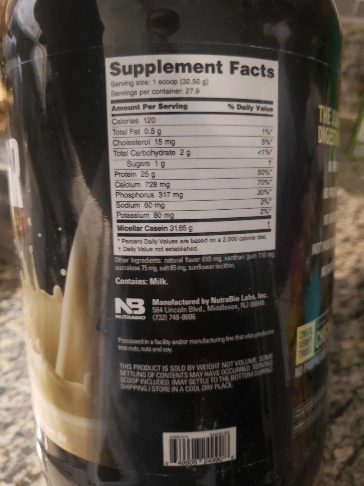 NutraBio Casein Protein Powder, Micellar Casien Powder, 25g Slow Digesting Protein, Helps Keep You Full, Overnight Muscle Recovery & Growth, BCAA & EAA, Gluten Free, Soy Free, 2lb Vanilla customer photo 1