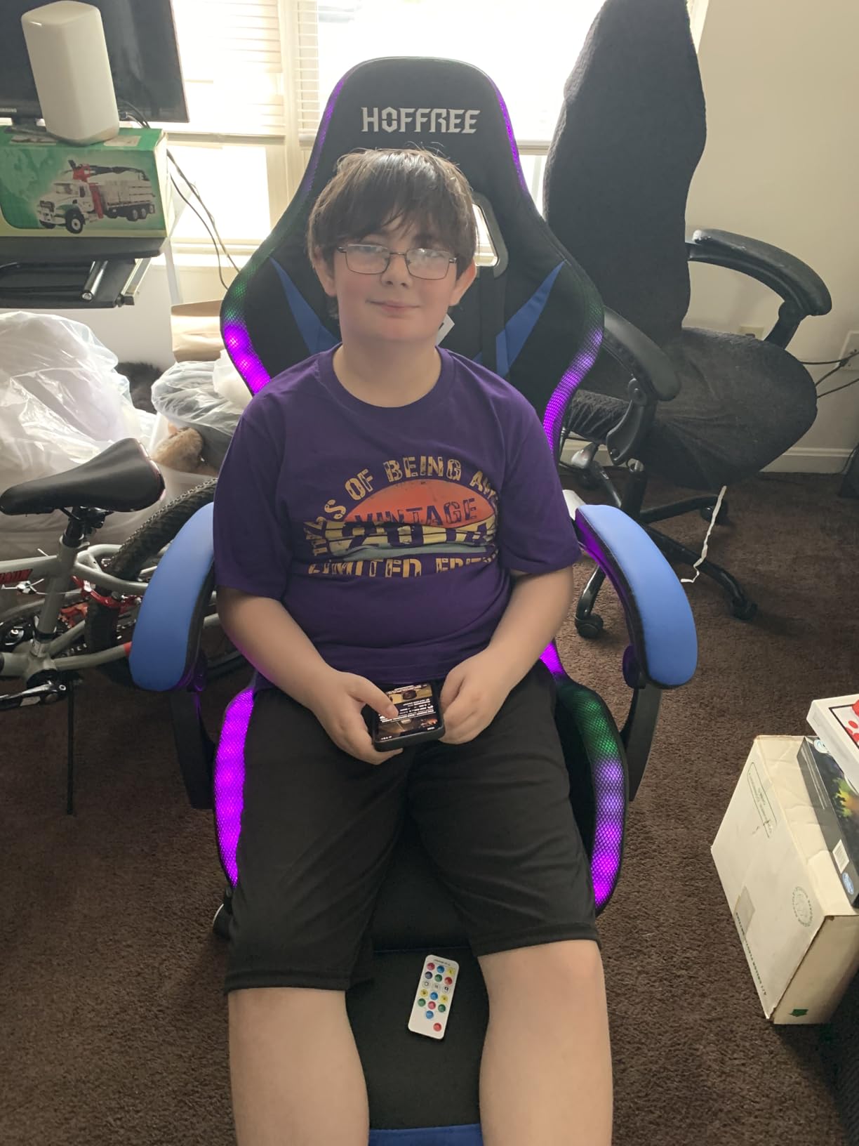 HOFFREE LED Gaming Chair with Speakers RGB Lights Massage Computer Chair (Blue) customer photo 2
