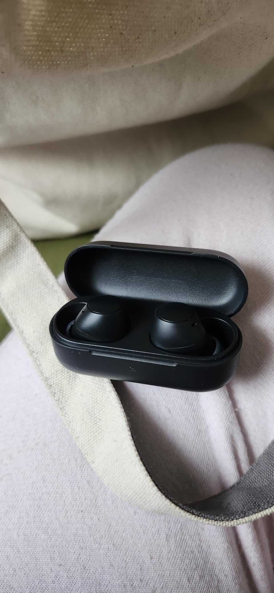 Sony WF-C510 Truly Wireless in-Ear Bluetooth Earbud Headphones (White) customer photo 1