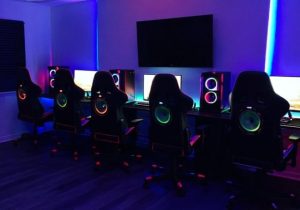 Best Gaming Chairs with Speakers [cy]: 10 Models Tested & Reviewed