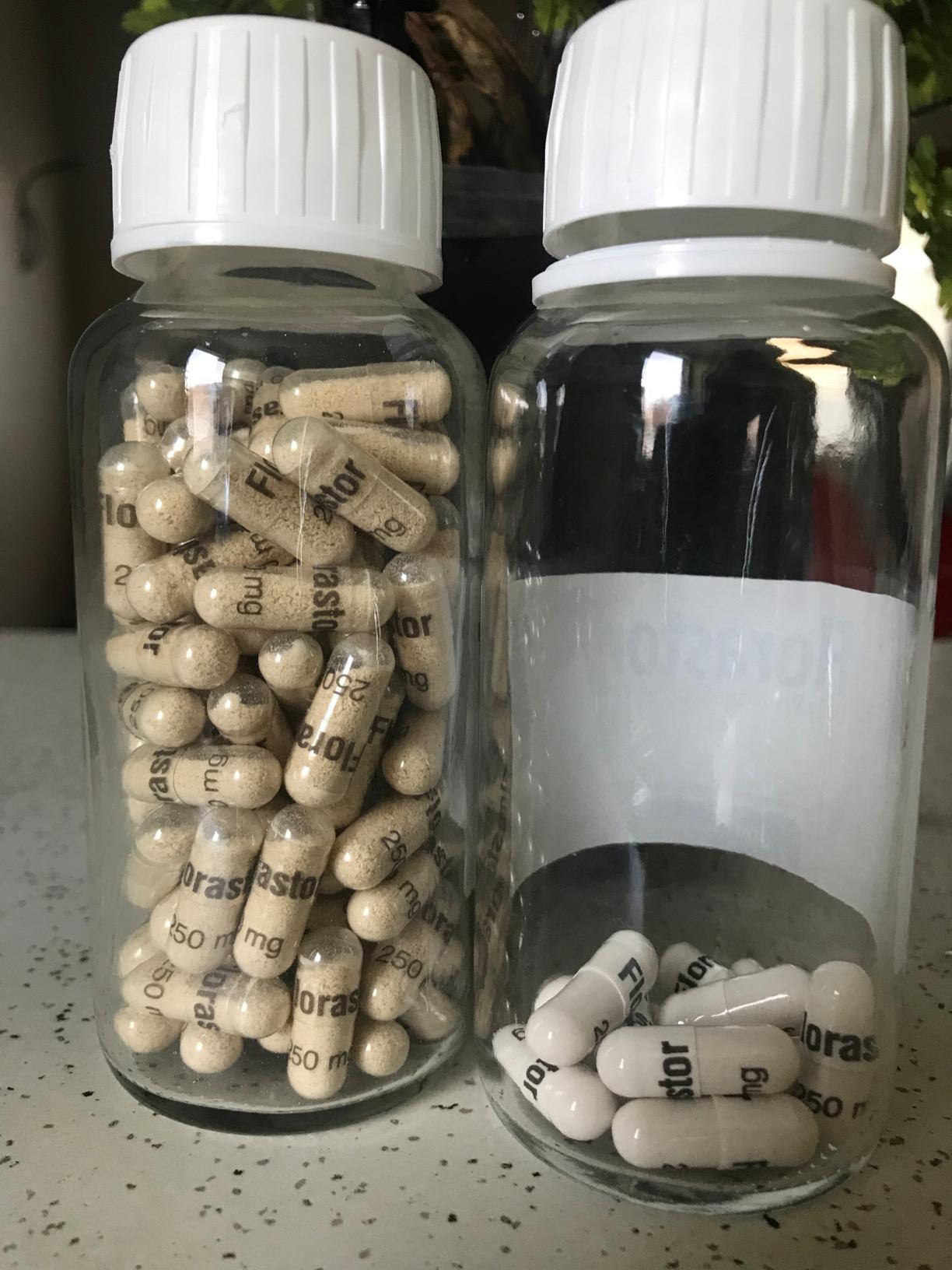 Florastor Probiotic for Digestive and Immune Health, 30 Capsules | Saccharomyces Boulardii CNCM I-745 customer photo 1
