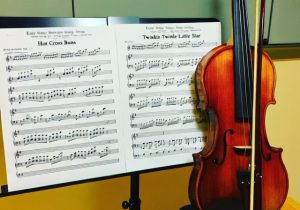 Easy Violin Songs [cy]: 30 Beginner-Friendly Pieces That Actually Sound Good