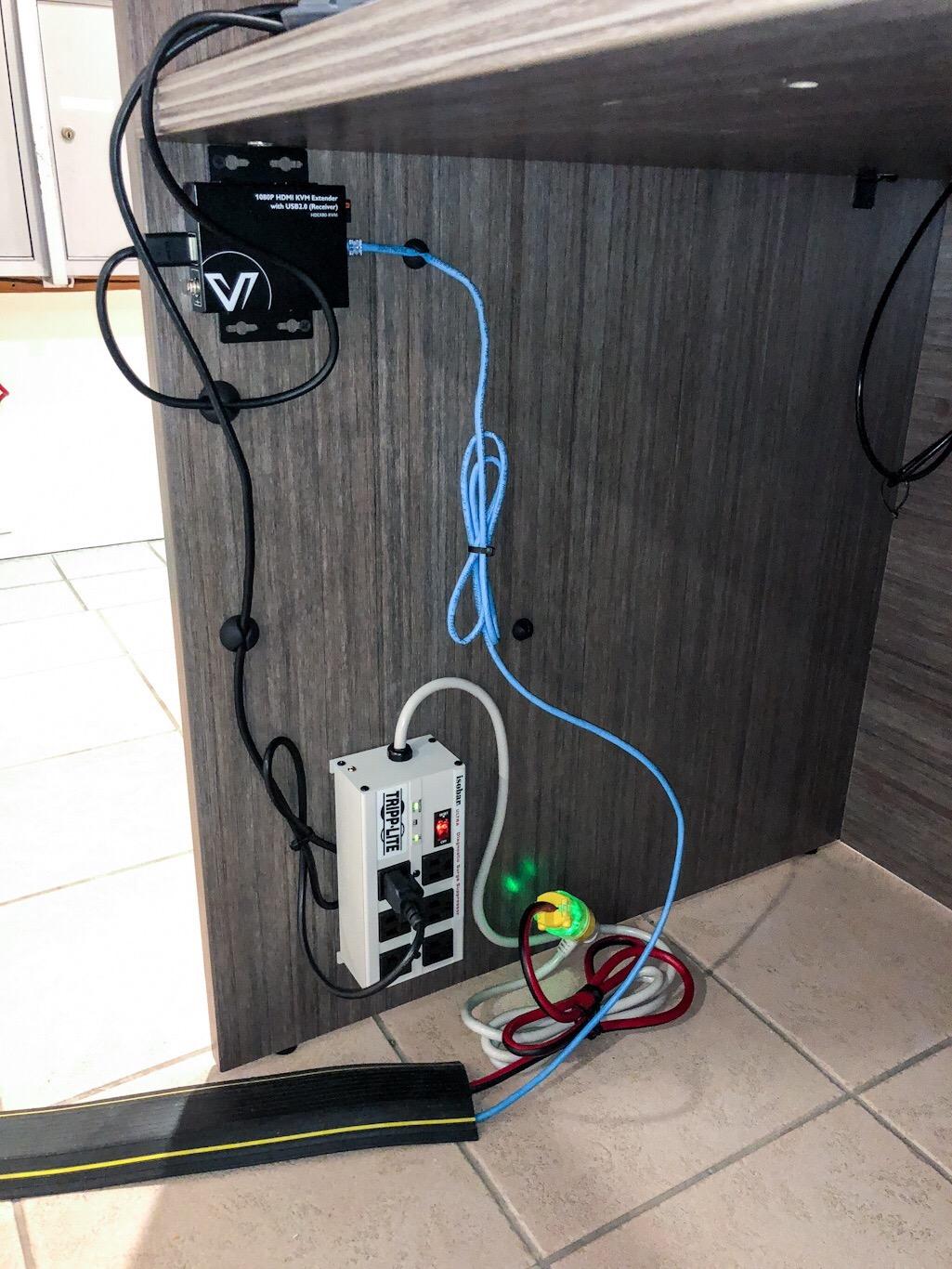 Eaton Tripp Lite IBAR6-6D Isobar Heavy Duty Metal Surge Protector 6 Outlets customer photo 1