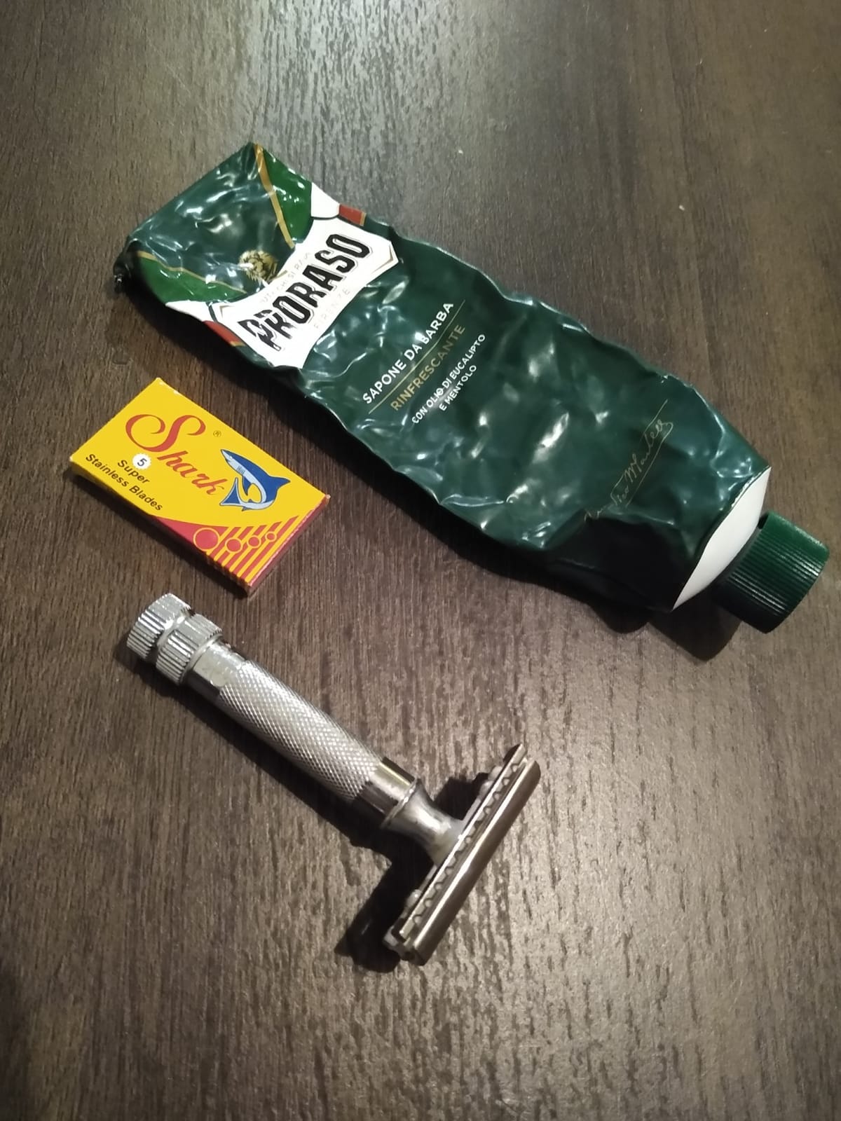 Merkur Mk34c Double Edge Razor with Heavy Duty Short Handle customer photo 1