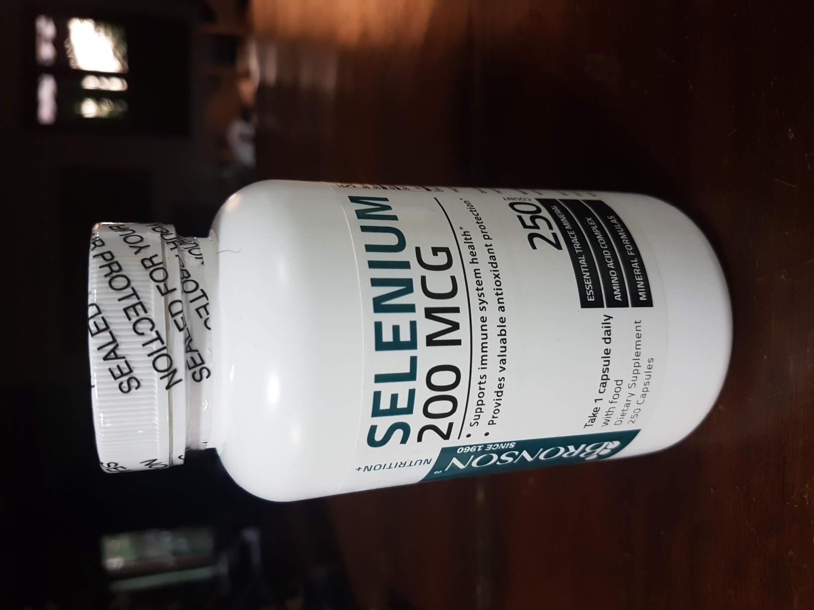 Bronson Selenium 200 mcg Albion Chelated Amino Acid Complex, 100 Capsules | Yeast-Free Essential Trace Mineral, Immune, Prostate & Metabolism Support, Vegetarian, Non-GMO, Gluten-Free & Soy-Free customer photo 2