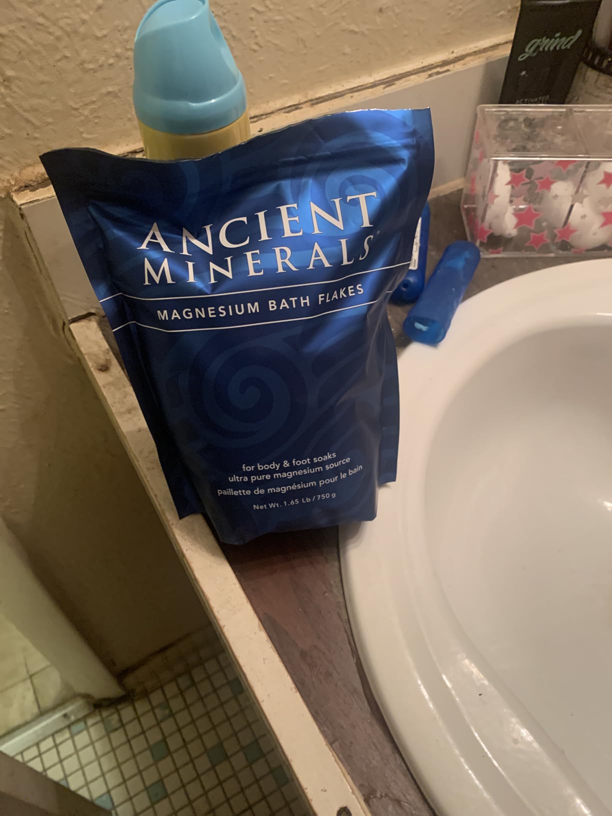 Ancient Minerals Magnesium Bath Flakes, Epsom Salt Alternative, 1.65lb customer photo 1