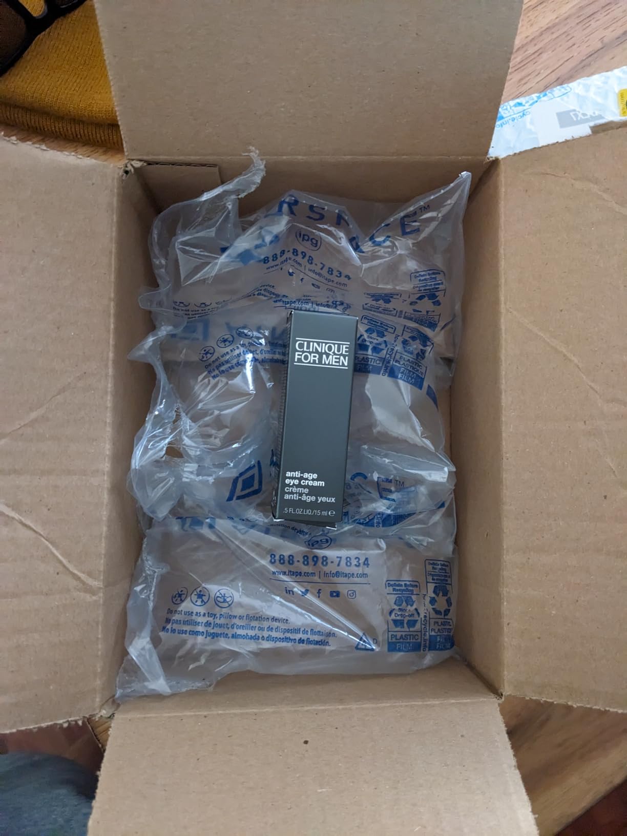 Clinique For Men Anti-Age Eye Cream Moisturizer | Hydrating + Brightening, Mini Travel Size, 0.5 Fl Oz customer photo 1