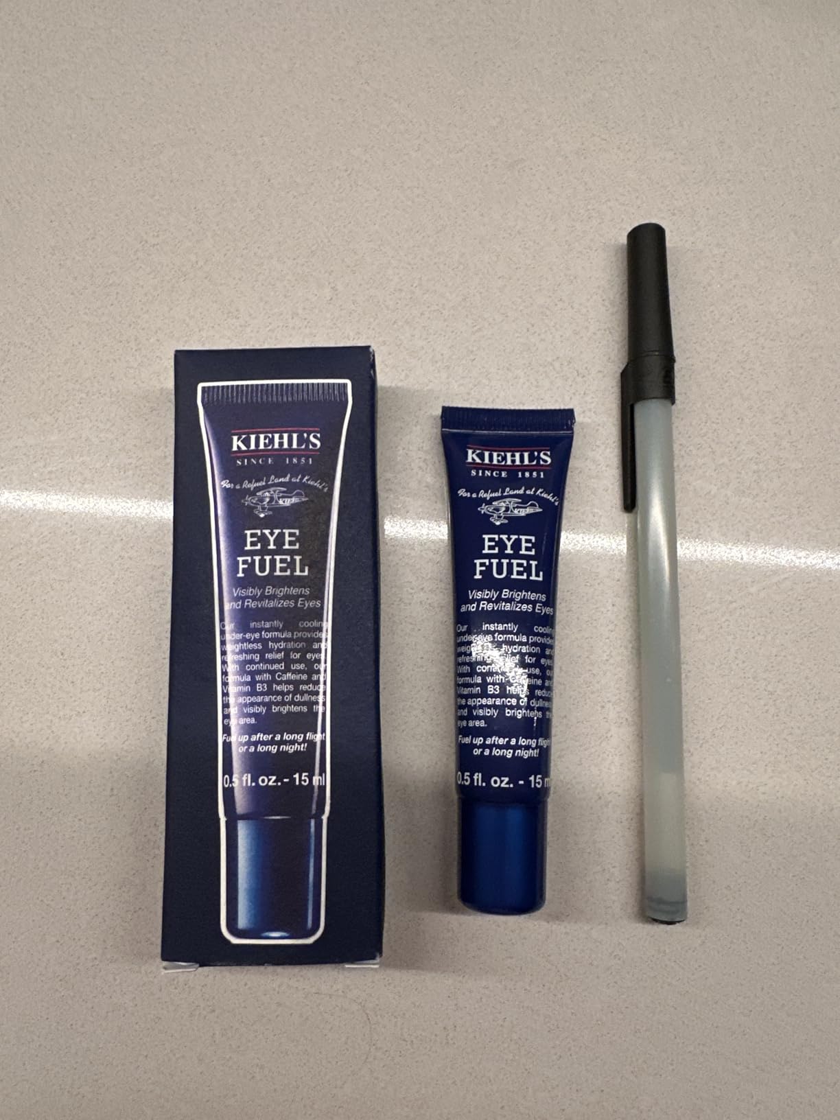 Kiehl's Facial Fuel Eye Cream - Reduces Dark Circles - 0.5 fl oz | Men's Eye Treatment for Puffiness Reduction - With Caffeine Formula - Instant Cooling Effect for Energized Eyes customer photo 2