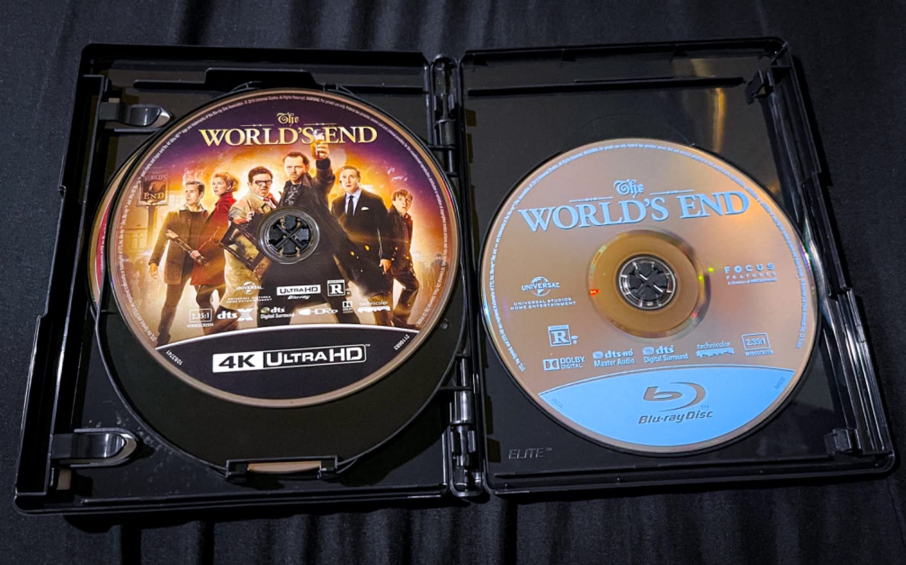 Shaun of the Dead / Hot Fuzz / The World's End Trilogy [Blu-ray] customer photo 1
