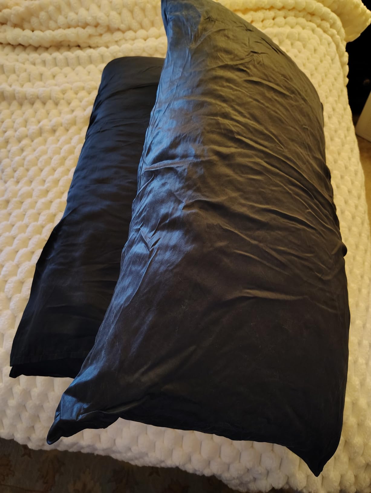 Fishers Finery 25mm 100% Pure Mulberry Silk Pillowcase (White Queen) customer photo 2