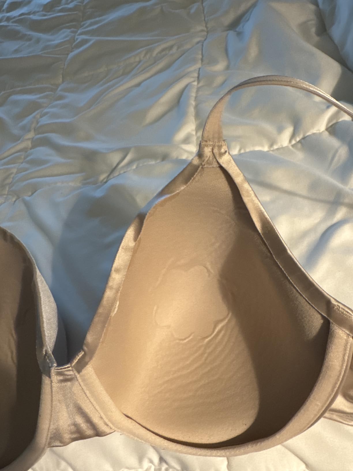 Bali Women's Underwire Bra DF3W11, One Smooth U Back-Smoothing Bras for Women, Concealing, Full Coverage customer photo 2