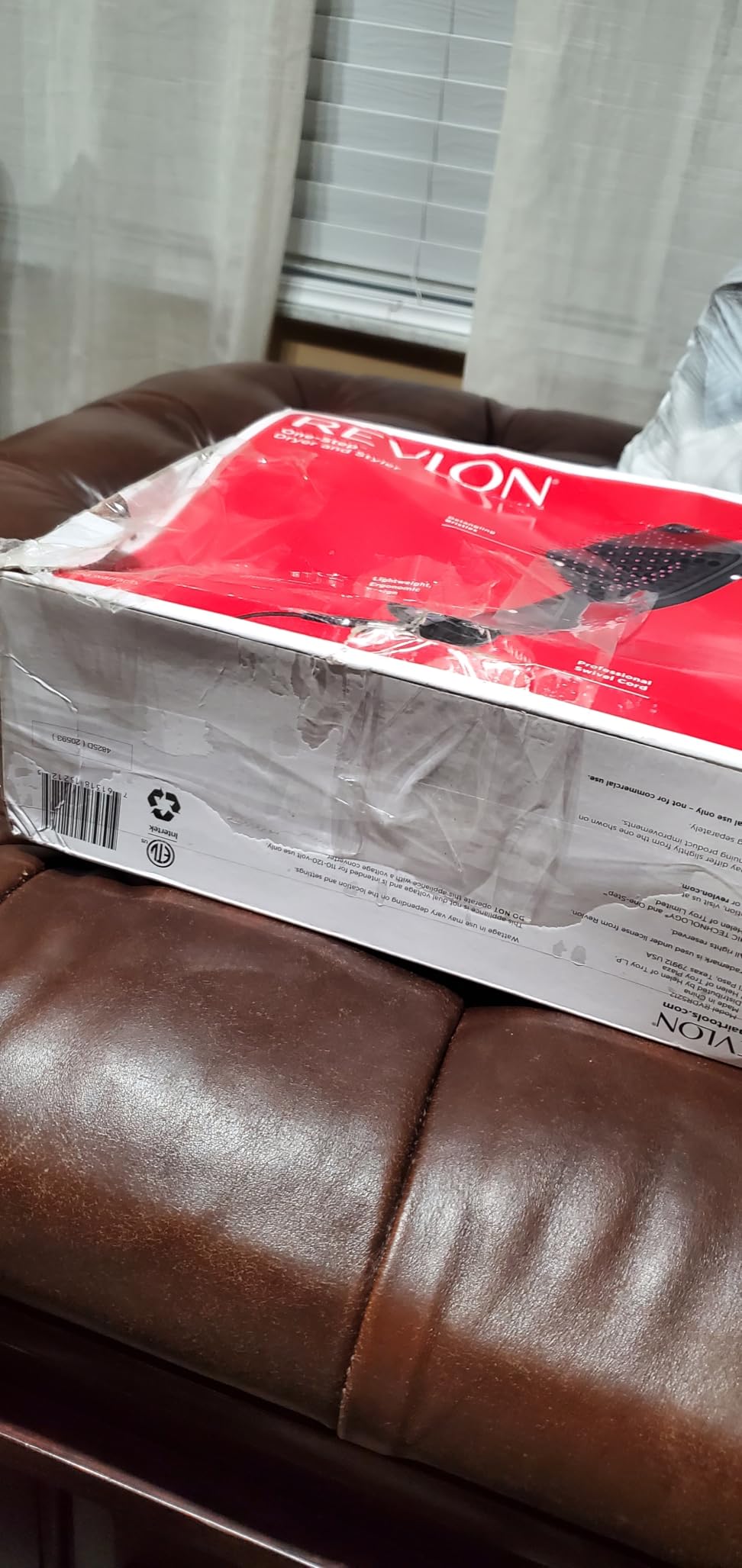 REVLON One-Step Straightening Brush Hair Dryer and Styler | Dries, Straightens and Detangles Hair, Ionic Technology Reduces Frizz for Sleek, Shiny Results, 3 Heat Settings customer photo 1