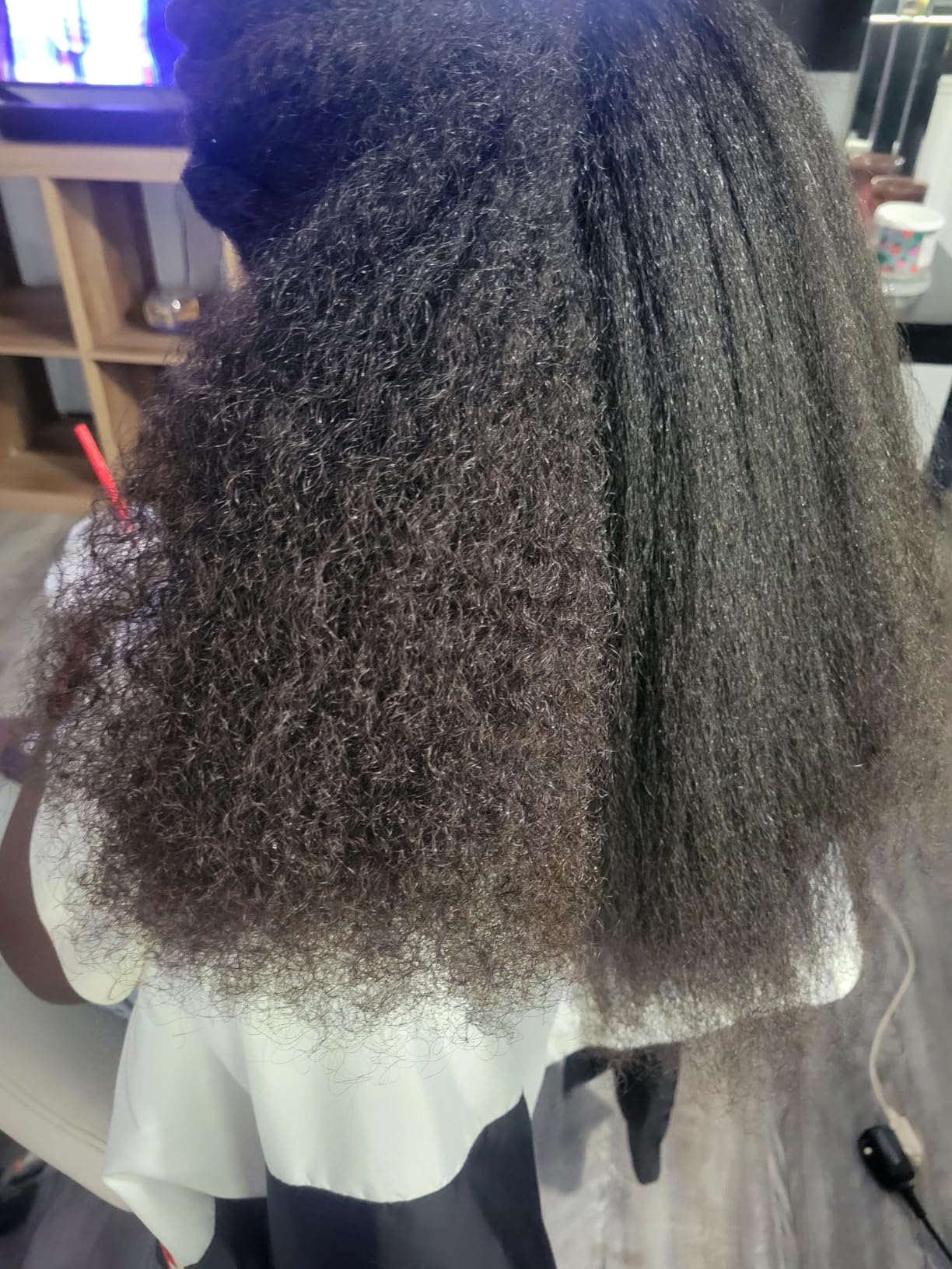 REVLON One-Step Straightening Brush Hair Dryer and Styler | Dries, Straightens and Detangles Hair, Ionic Technology Reduces Frizz for Sleek, Shiny Results, 3 Heat Settings customer photo 2