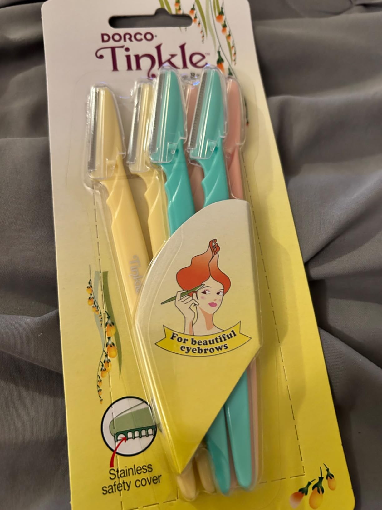 Tinkle Dermaplaning Tool 6ct, Dermaplane Razor for Women, Safe and Easy Peach Fuzz Remover, Eyebrow Trimmer with Protective Cover, Stocking Stuffers customer photo 2
