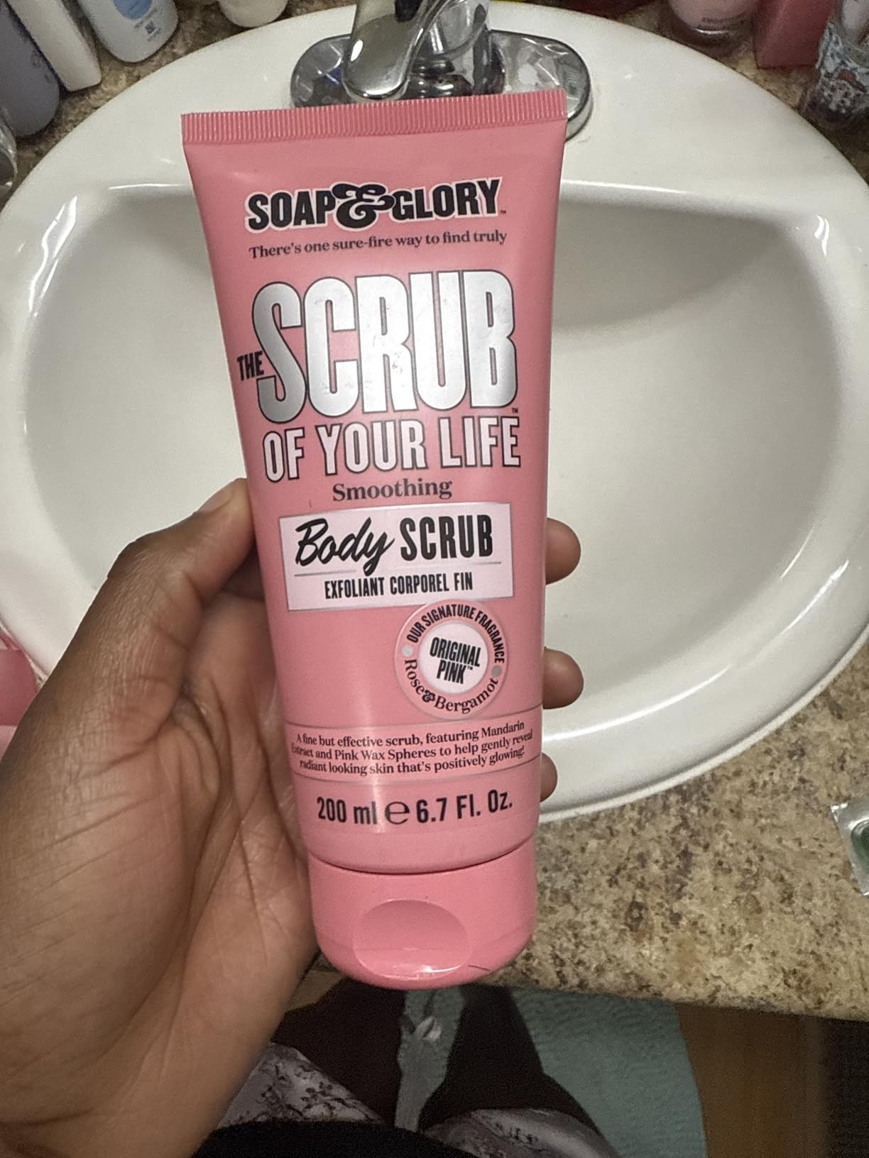 Soap & Glory Original Pink The Scrub of Your Life Body Exfoliator, 200 ml | Smoothing & Buffing Skin Exfoliant, Hydrates and Polishes with Shea Butter & Vitamin E, Rose & Bergamot Scent, Vegan customer photo 2