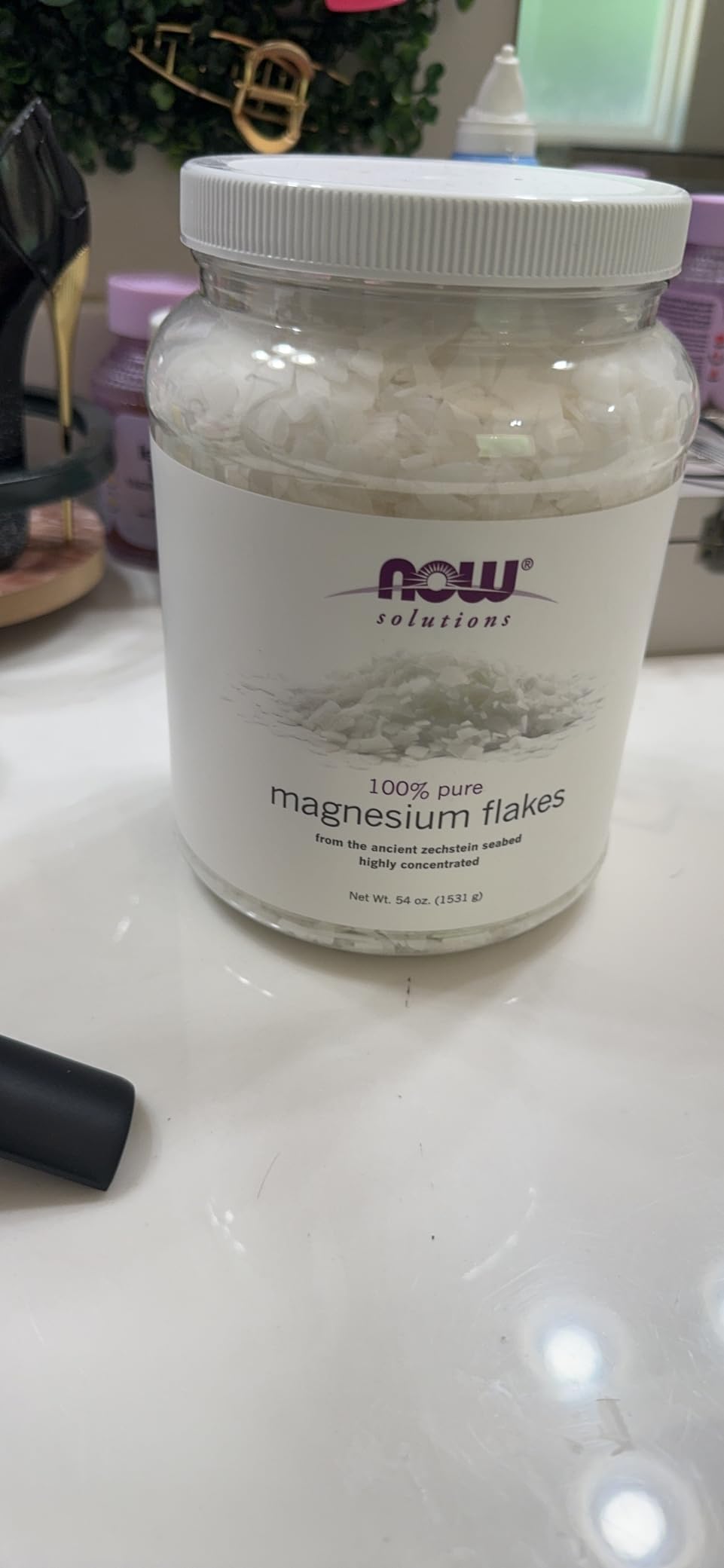 NOW Foods Solutions, Magnesium Flakes, 100% Pure, from the Ancient Seabed, Highly Concentrated, 54-Ounce customer photo 1