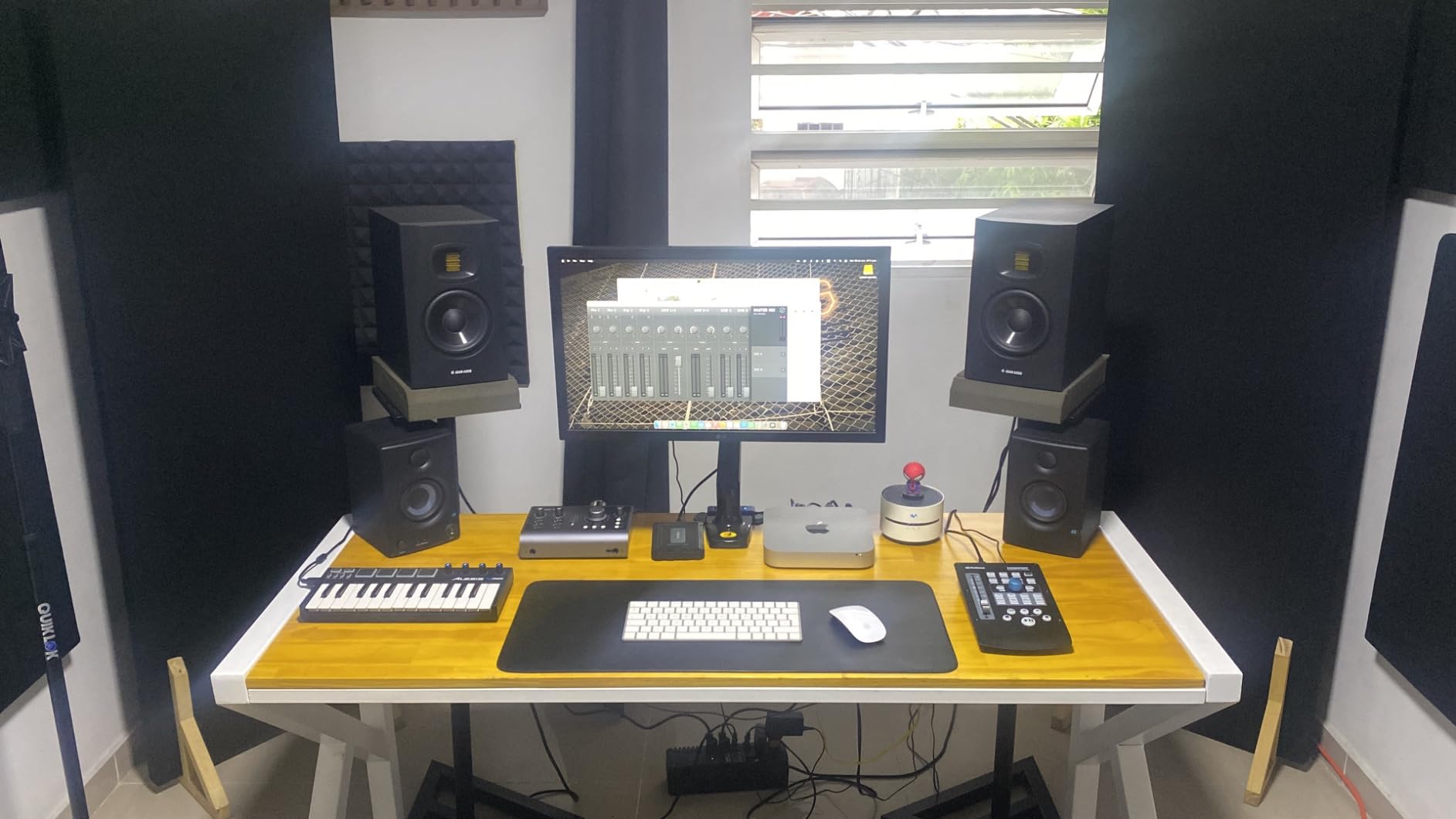 T5V Studio Monitor | 2-Way, U-ART Tweeter, 5