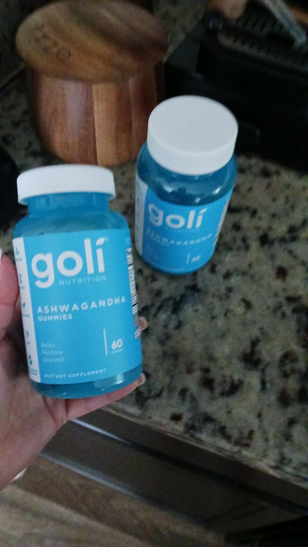Goli Ashwagandha & Vitamin D Gummy - 60 Count - Mixed Berry, KSM-66, Vegan, Plant Based, Non-GMO, Gluten-Free & Gelatin Free Relax. Restore. Unwind customer photo 1