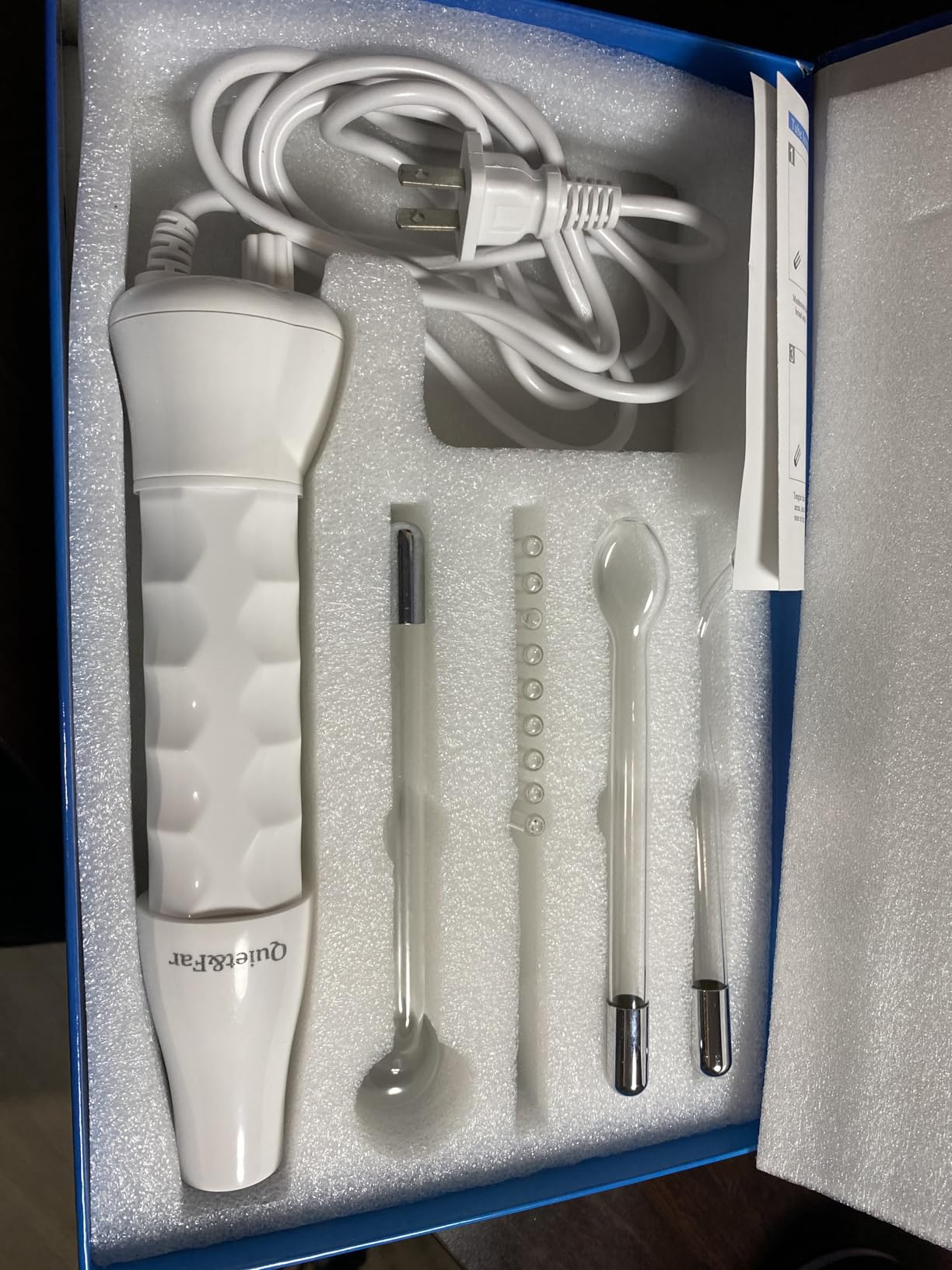 High Frequency Facial Machine Skin Care Tool for Wrinkles Reducing Skin Tightening High Frequency Facial Wand with 4 Tubes customer photo 1
