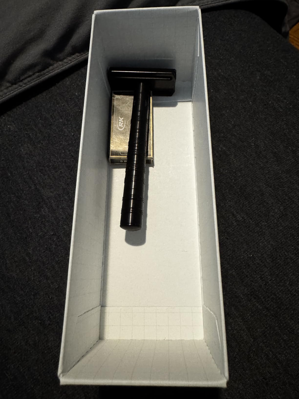 Henson Shaving Razor - Aluminum Double Edge Safety Razor with 5 Spare Blades - 30° Angled Precision With Superior Blade Rigidity- Reusable Single Blade Razors For Men and Women - Mild Aggression customer photo 1