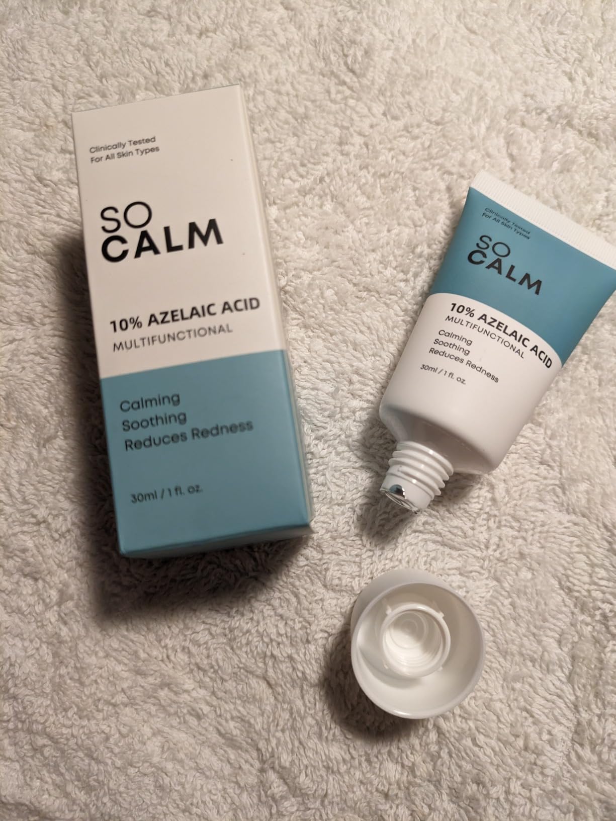 SoCalm Azelaic Acid 10% for Rosacea-Prone Skin - Calms Face Redness & Evens Tone, with Niacinamide & Ceramide NP, Fragrance-Free, 30ml / 1oz customer photo 1