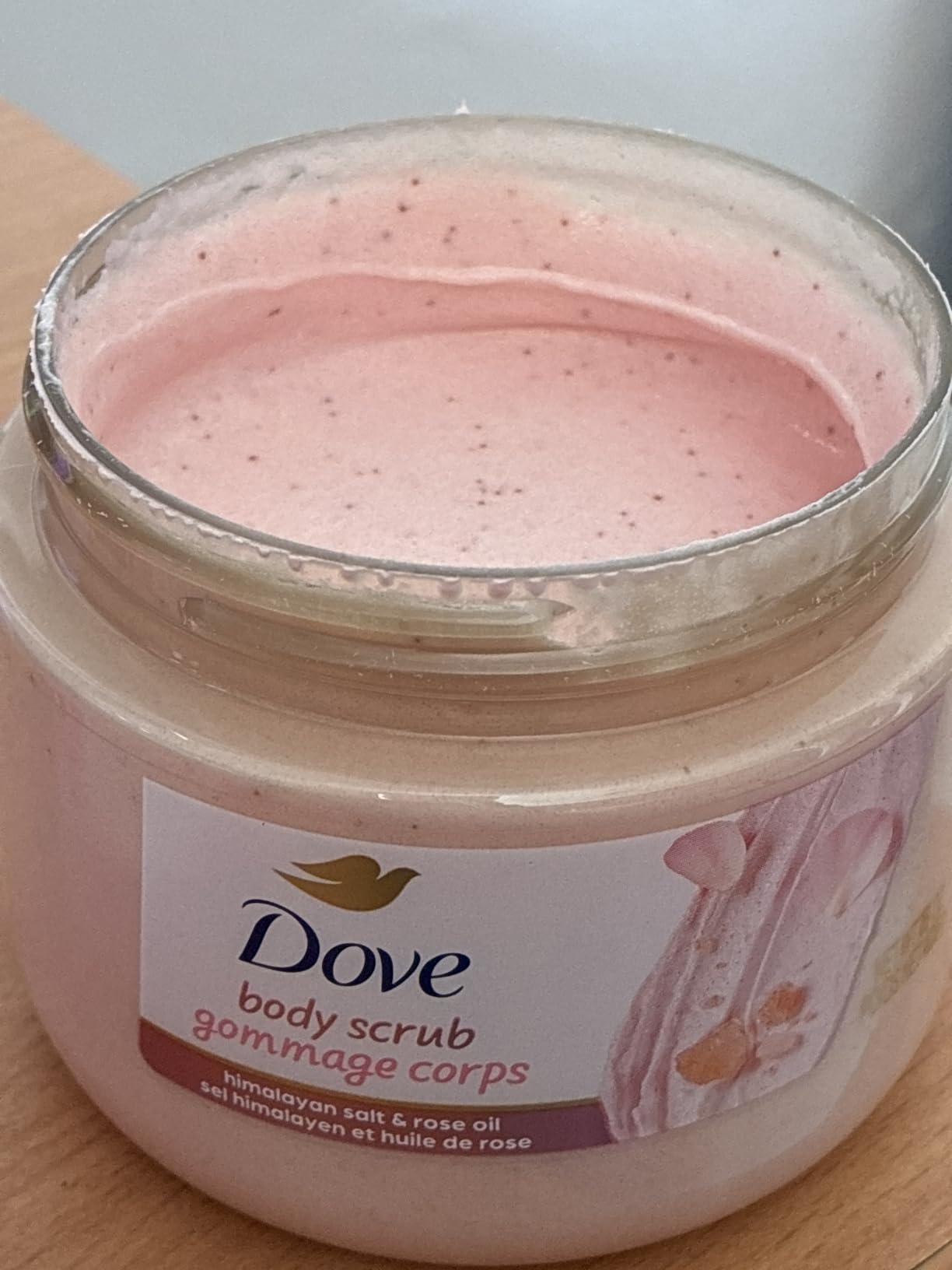 Dove Himalayan Salt & Rose Oil Body Scrub Exfoliates and Deeply 15 oz | For skin that needs polish, Helps reveal smooth skin, With Himalayan salt & Rose Oil customer photo 2