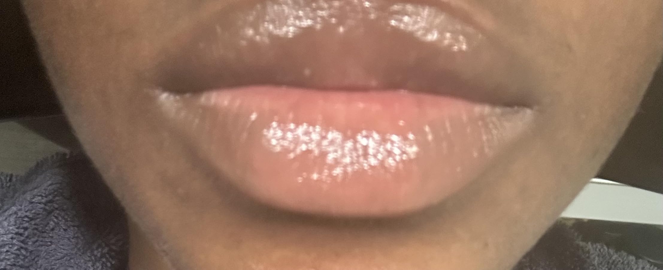 essence The Super Peptide Glossy Lip Treatment (03 | Toffeetastic), Hydrating High Shine Glossy Moisturizer with Shea Butter, Vitamin E, Non-Sticky Formula; Vegan, Cruelty Free, 0.33 fl oz customer photo 2