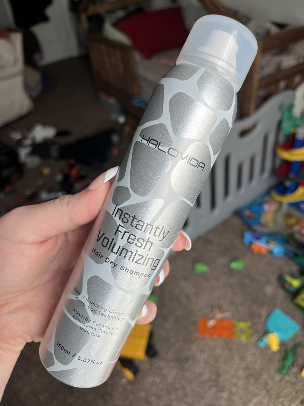 HALOVIDA Invisible Dry Shampoo, Instant Oil Control, Volumizing, Signature | No White Cast & Residue, Refresh Hair Up to 72 Hours, Gentle Formula for Sensitive Scalps, Absorbs Oil & Odor, 5.07 Fl Oz customer photo 1