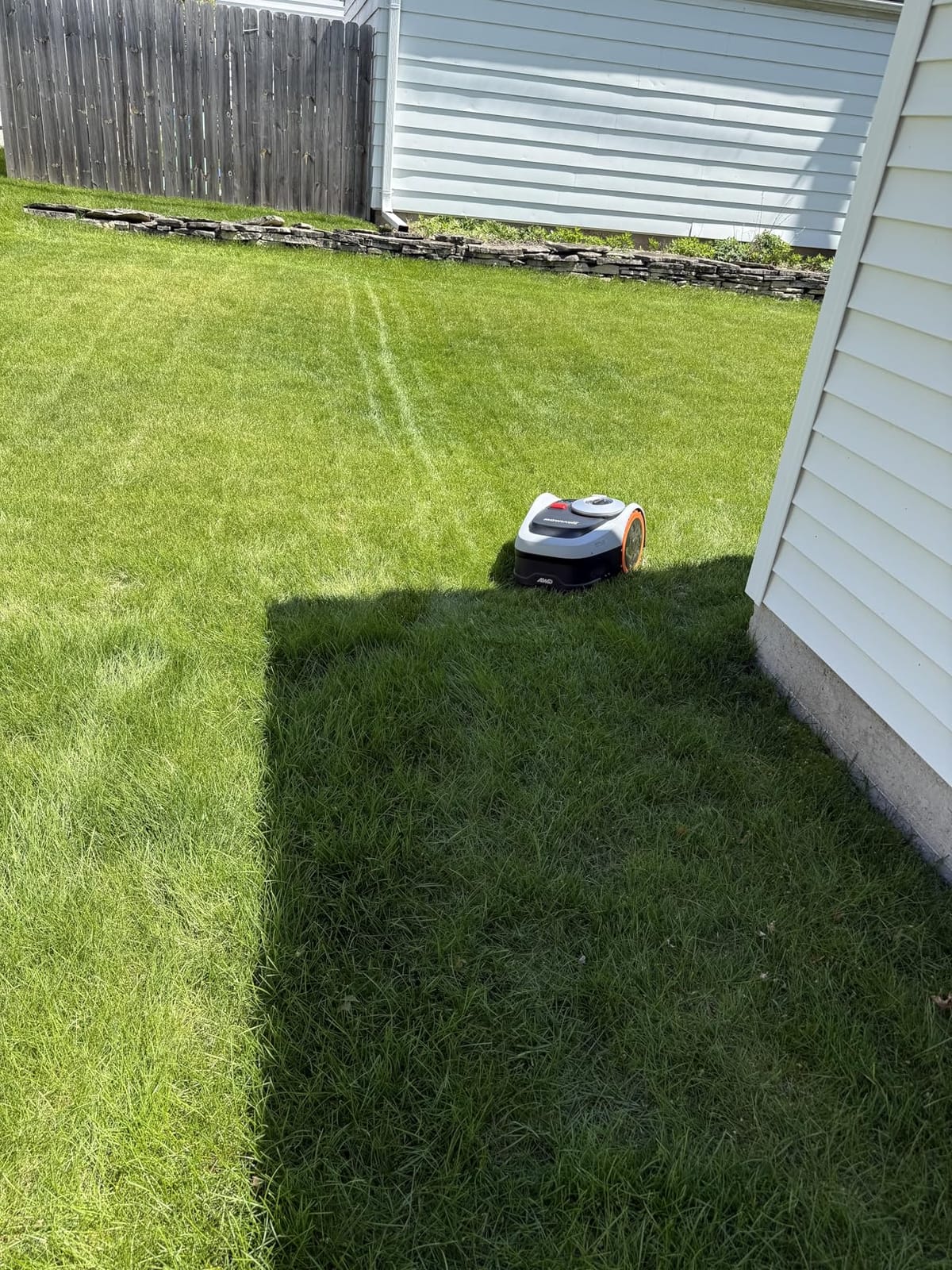 Segway Navimow i206 AWD Robot Lawn Mower, New i105N, 0.15 Acre, 45% Slopes | Perimeter Wire-Free Setup, NRTK-Vision Auto Mapping, Zero-Turn Steering, 2-3.6-Inch Cutting Height, 20-Zone App Control customer photo 2